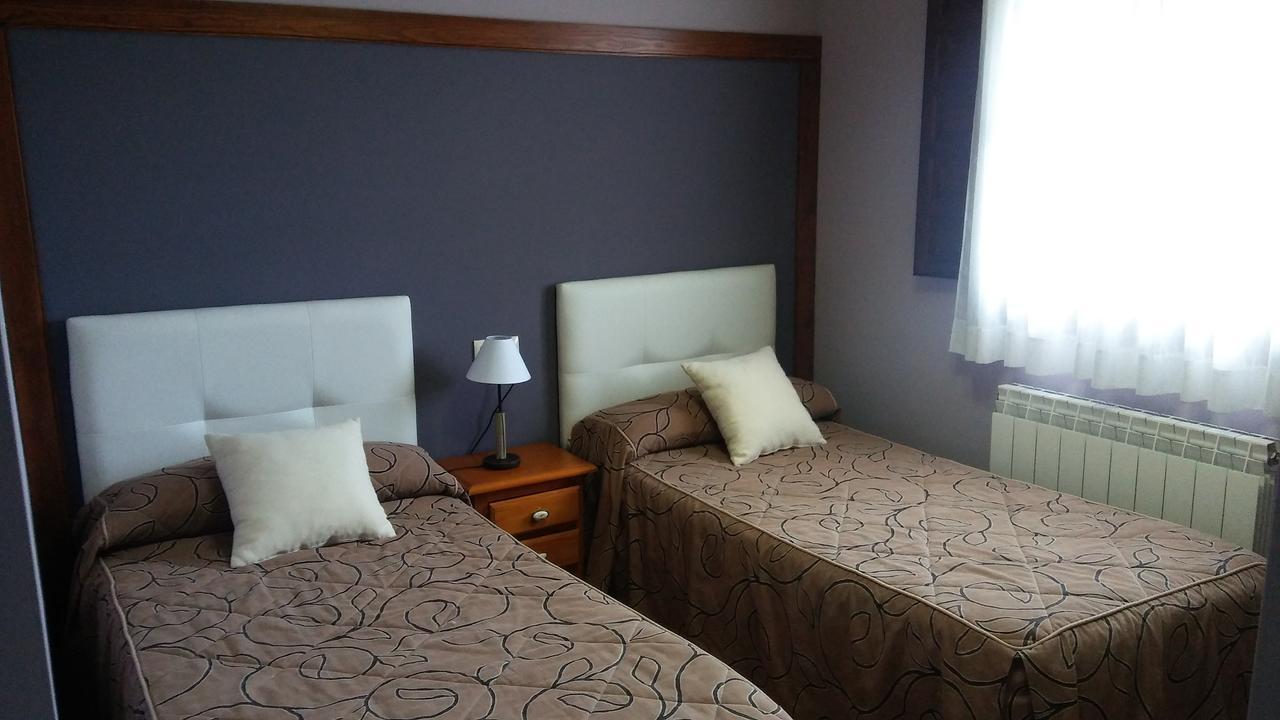 Apartamentos Rurales La Fuente De Bascones Villahormes Buitenkant foto