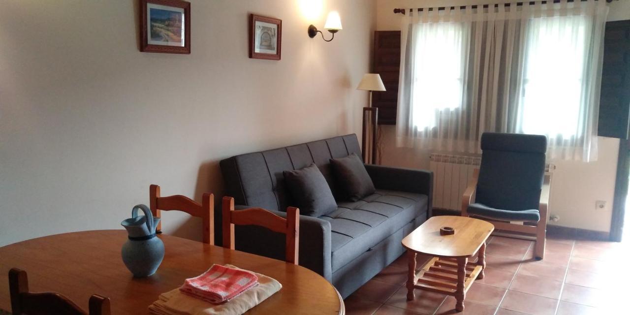 Apartamentos Rurales La Fuente De Bascones Villahormes Buitenkant foto